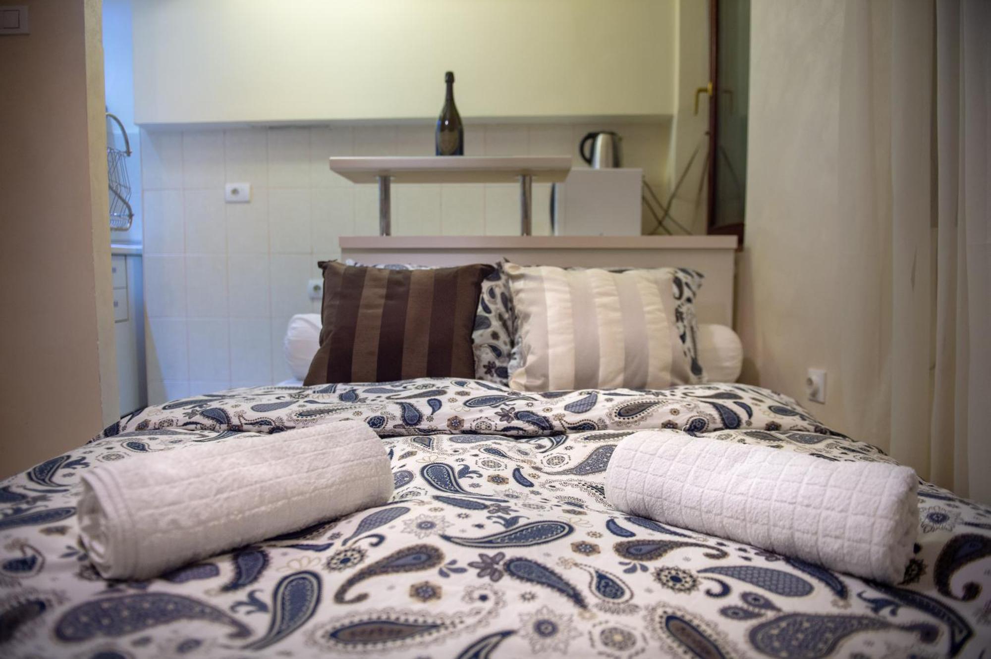 Central Charm Modern 2Br Apt-Free Parking Near Beograd Eksteriør bilde